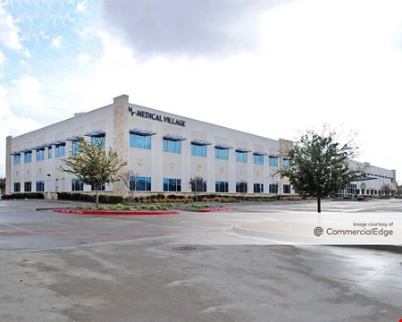 A look at Independence Medical Village commercial space in Plano