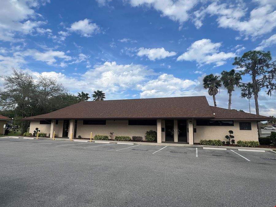 Professional Office for Lease Near Florida Ave S.
