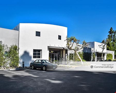 A look at 10567 Jefferson Blvd Commercial space for Rent in Culver City