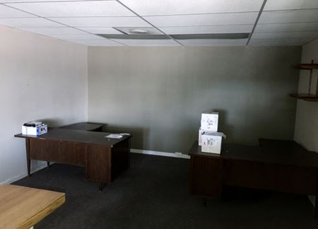 A look at 600 E Sahara Ave Commercial space for Rent in Las Vegas