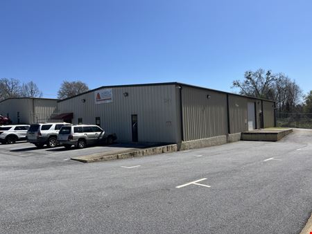 A look at 5 Custom Mill Ct commercial space in Greenville