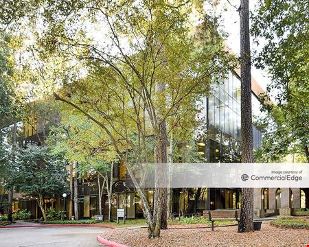 A look at North Loop Office Park II commercial space in Houston