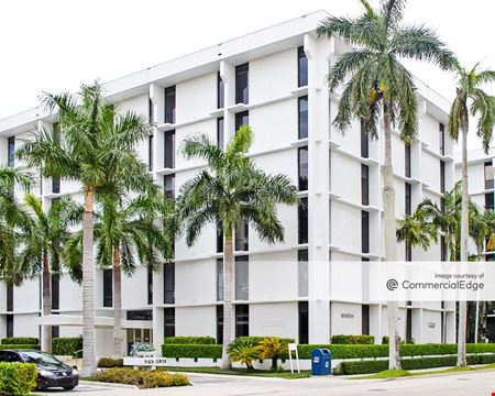 A look at Plaza Center East & West commercial space in Palm Beach