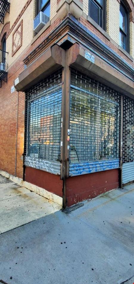 A look at 4620 30th Ave Retail space for Rent in Astoria