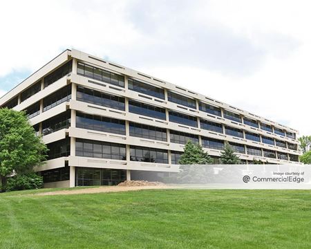 A look at Five Radnor Corporate Center commercial space in Radnor