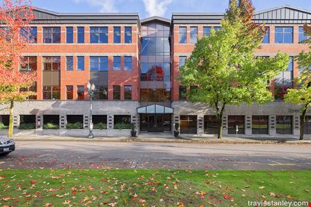 A look at Riverplace Office Building commercial space in Portland
