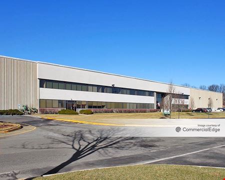 A look at 300-370 Mac Lane Commercial space for Rent in Keasbey