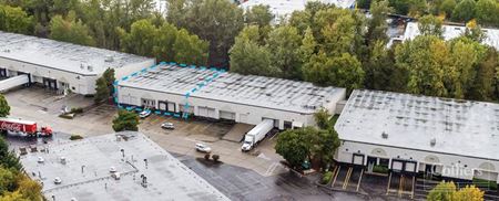 A look at For Lease | 12,000 SF End Cap in Airport Park West, Bldg 1 Industrial space for Rent in Portland
