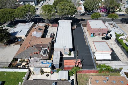 A look at 2926 W Florence Ave commercial space in Los Angeles