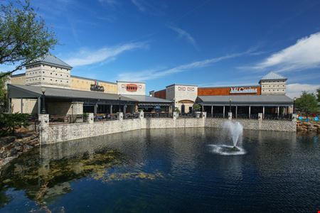 A look at Lakeside Market Retail space for Rent in Plano