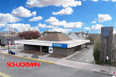A look at NNN Corner Bank with Drive-Thru commercial space in Linden