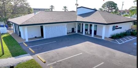 A look at Medical Office Building commercial space in Venice