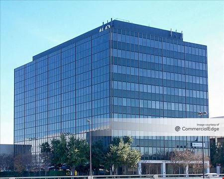A look at 4040 NCX commercial space in Dallas