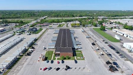 A look at For Lease | Premier Indianapolis Truck Terminal Industrial space for Rent in Indianapolis