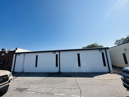 A look at 107 W Antrim Dr and 108 Edinburgh Ct and Commercial space for Sale in Greenville