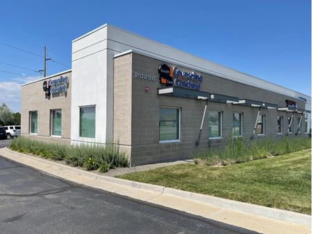A look at Smoky Hill Health Plaza-Unit 6 commercial space in Centennial