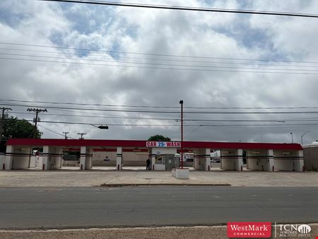 A look at Established Car Wash for Sale Commercial space for Sale in Lubbock