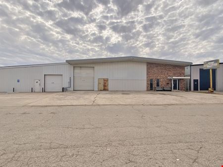 A look at 2412 SW 14th St commercial space in Oklahoma City