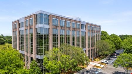 A look at Peachtree Offices Alpharetta commercial space in Alpharetta