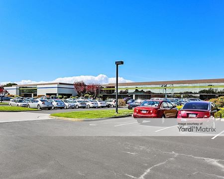 A look at Cabot Bayside Center - 21325-21375 Cabot Blvd Industrial space for Rent in Hayward
