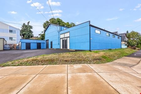 A look at 5816 SE Foster Rd commercial space in Portland