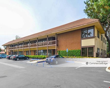A look at Central Pointe Business Centers - The Oaks Office space for Rent in Santa Ana