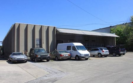A look at 3044 W Broadway commercial space in Louisville