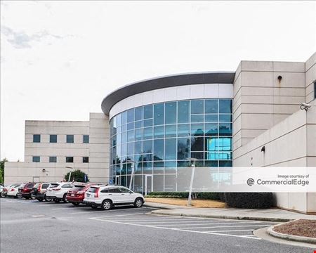 A look at Terrace Park Medical Center commercial space in Lawrenceville