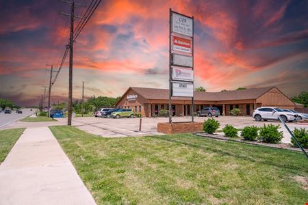 A look at 7510 Davis Boulevard commercial space in North Richland Hills