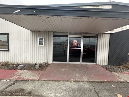 A look at 415 W Washington Ave commercial space in Yakima