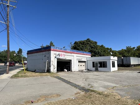 A look at MD Tire Center commercial space in Salisbury
