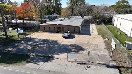 A look at 9415 Windfern Road commercial space in Houston