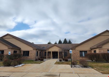 A look at 2149 Jolly Rd, ste 500 commercial space in Okemos