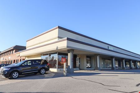 A look at 411 Standale Plaza NW commercial space in Walker