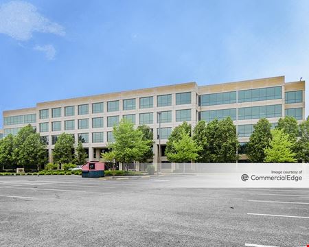 A look at Four Parkwood Crossing Office space for Rent in Indianapolis