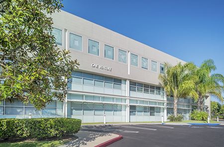 A look at One Venture Plaza commercial space in Irvine