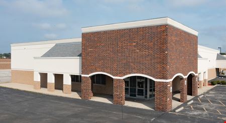 A look at 8008 W. Brown Deer Road commercial space in Milwaukee