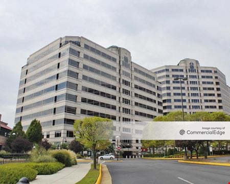 A look at Plaza America Tower 1 commercial space in Reston