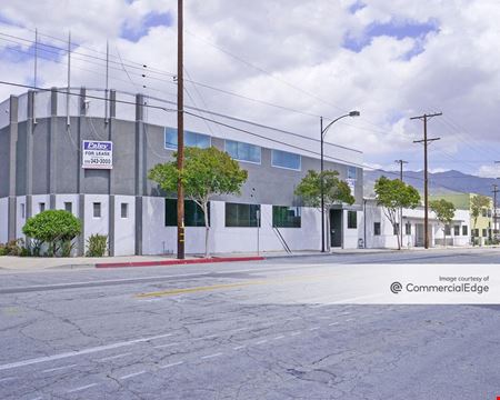 A look at 3101 & 3111 Winona Avenue commercial space in Burbank