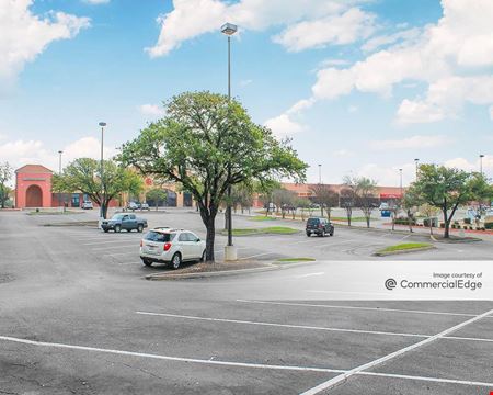 A look at Renaissance Square Commercial space for Rent in Round Rock