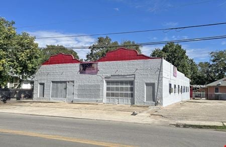 A look at 1812 S Presa St commercial space in San Antonio