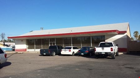 A look at 1526 W Main St commercial space in Mesa