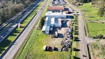 A look at 3 Tenant Warehouse plus 1.54 Acre development site on I-5 commercial space in Jefferson