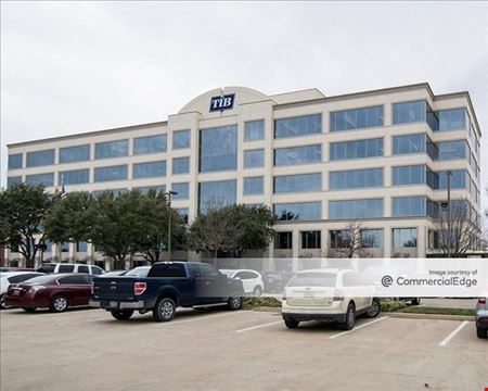 A look at One Colinas Crossing Office space for Rent in Farmers Branch