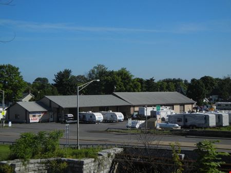 A look at Boulevard Trailers commercial space in Whitesboro