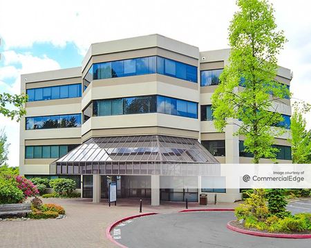 A look at Renton Medical Pavilion commercial space in Renton
