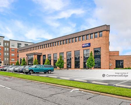 A look at Ladue Place Office space for Rent in St. Louis