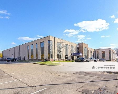 A look at Hampshire Tech Center Industrial space for Rent in Bloomington