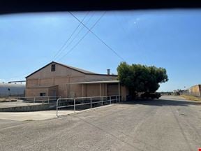 Office/Warehouse Space w/ Large Yard in Fresno, CA