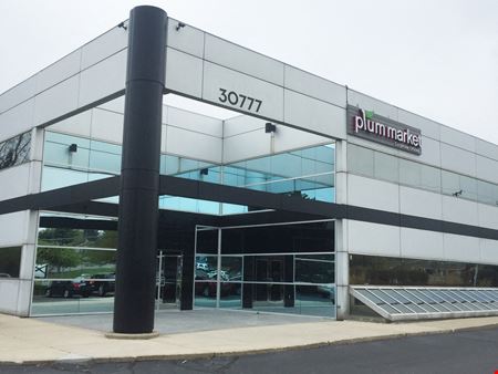 A look at 30777 Northwestern Highway commercial space in Farmington Hills